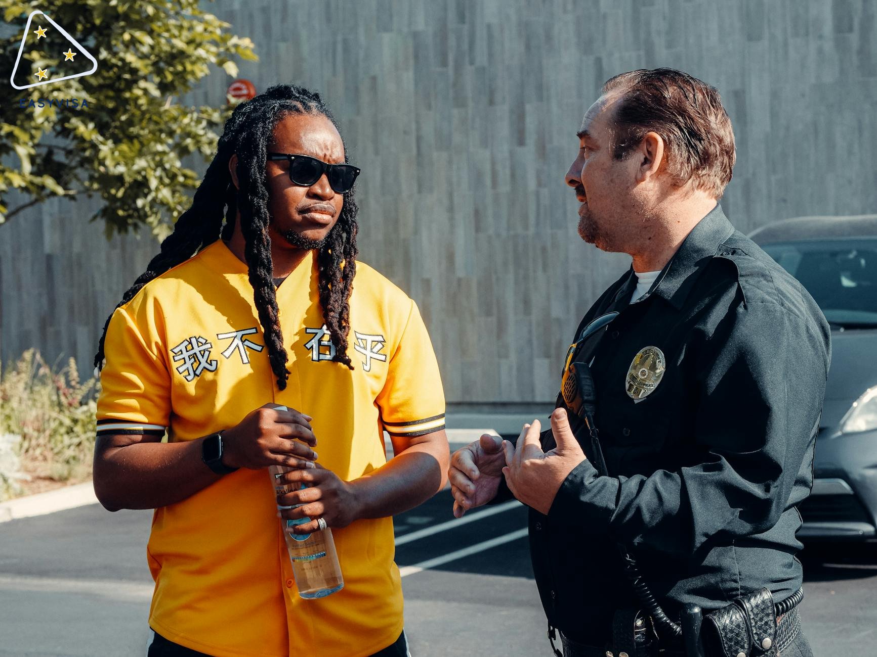 Đầu Tư Để Đảm Bảo An Ninh: Cảnh Sát Cùng Cộng Đồng