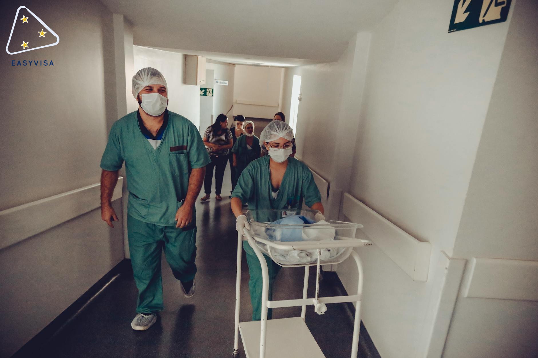 为美国培训的医疗专业人员导航BC的新许可路径