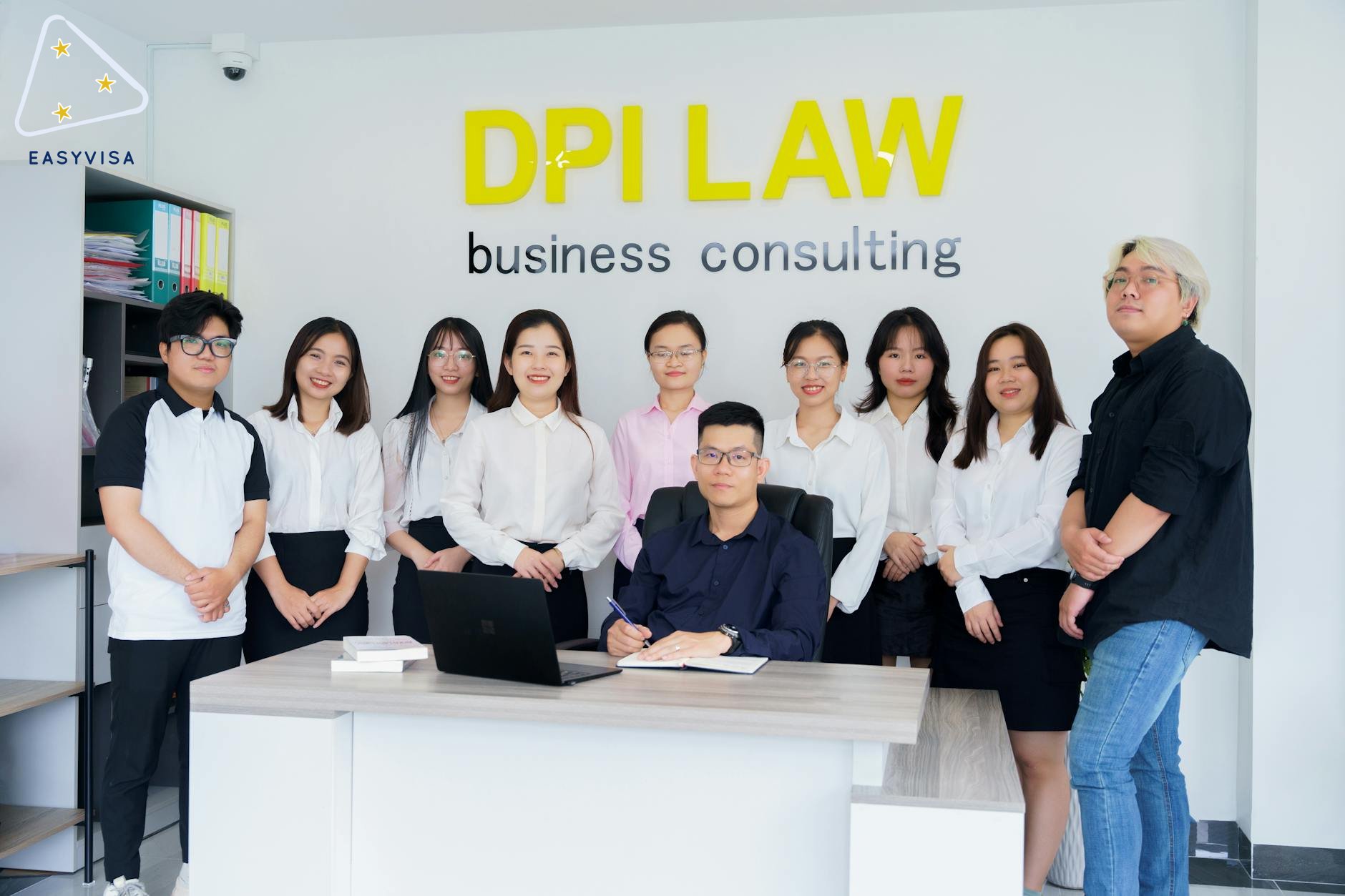 Navigating the 2026 Express Entry CEC Draw: What High CRS Sc